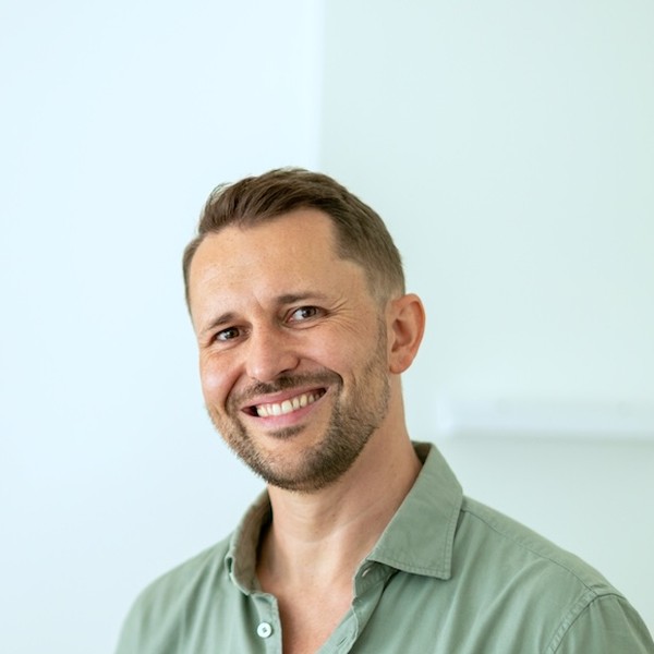 Steffen Scherle, Gründer Neovaro